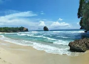 8 Pantai Terindah di Blitar, Pesona Wisata Bahari Jalur Lintas Selatan